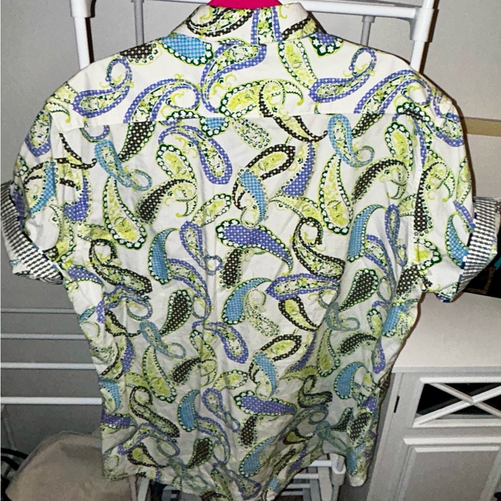 Very Groovy 🕺🏻🪩Robert Graham Vibrant Paisley Button Down Shirt - Picture 8 of 9